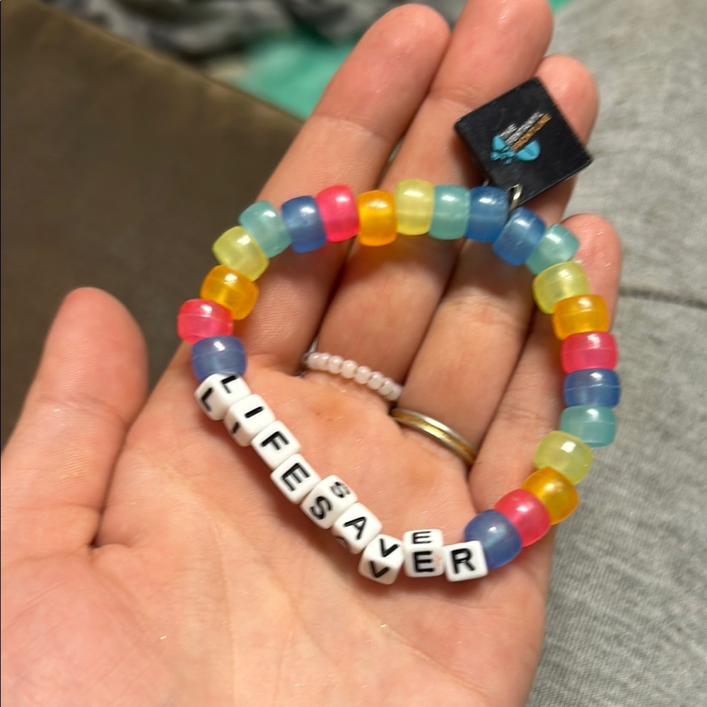 Narcan Beaded Bracelet with Elastic Cord
